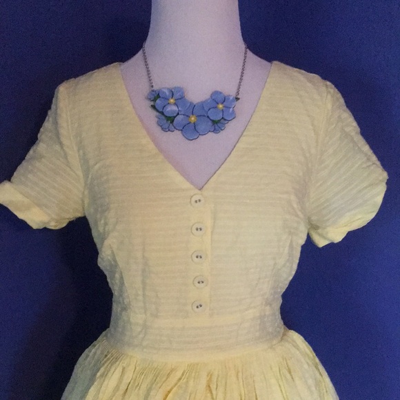 Modcloth Fabulous Fit & Flare Shirt Dress in buttercup daffodil yellow 🌼 - Picture 6 of 17
